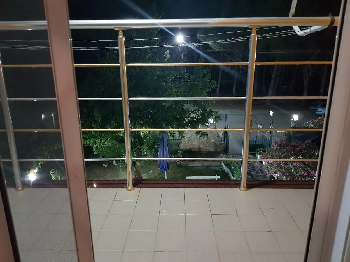 ספילה Hotel Restorant Luani